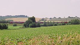 Een Regional-Express kruist in de zomer van 2007 de voormalige Duits-Duitse grens