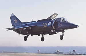 Yak-38 (14598742).jpg