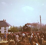 Arrivée de la locomotive 231 E 41 sur son emplacement d'exposition à Saint-Pierre-des-Corps le 30 mai 1974.