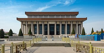 Chairman Mao Memorial Hall is located on the Tiananmen Square, where the Beijing Gate of China used to stand.