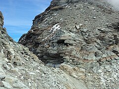 Le col du Lion entre la tête du Lion et le Cervin.