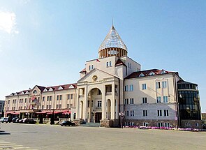 Parlamentsgebäude in Stepanakert (bis 2023 genutzt)