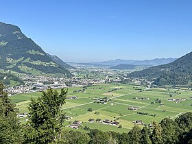 Niederurnen am Rand der Linthebene