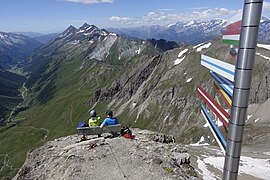 „Knuttenkino“ am Gipfel, Blick ins Knutten- und Reintal