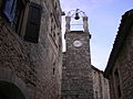 Torretta nel centro storico di Lacoste