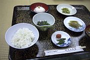 羽黒山斎館の精進料理