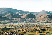 General view: the valley, the cathedral, the mountains.