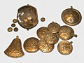 Iron Age airtifacts o the hoard frae Kumna.