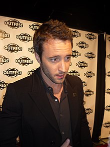 Alex OLoughlin.jpg