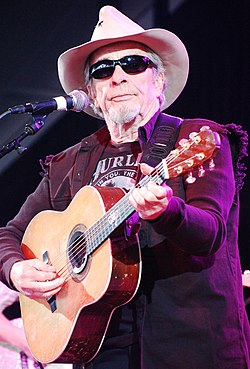 Merle Haggard kesäkuussa 2009