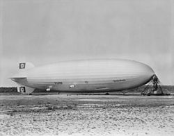 A Hindenburg a lakehursti bázison