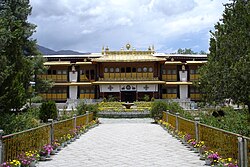 Norbulingka palota