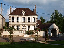 Égleny-FR-89-mairie-06.JPG