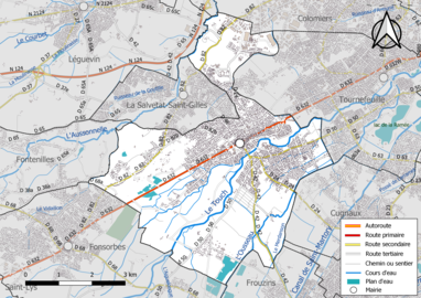 Carte en couleur présentant le réseau hydrographique de la commune