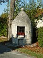 Puits à l'entrée du village.