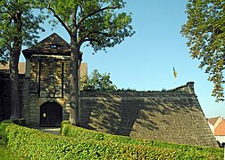 Hauptzugang zur Burg und zum 1. Burghof mit der sogenannten Klengelsburg