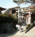 Torii (brama) do chramu Jishu-jinja