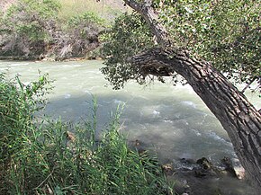 Çarın Millî Parkı yakınlarındaki Çarın nehri — Kaynak, — Ağız, Kazakistan