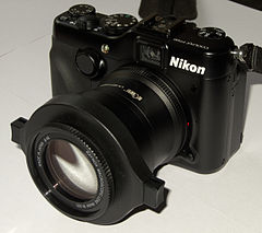 Bonnette Raynox DCR-250 sur un Nikon Coolpix P7100.