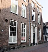 Het voormalige pand van de Toneelschuur in de Smedestraat