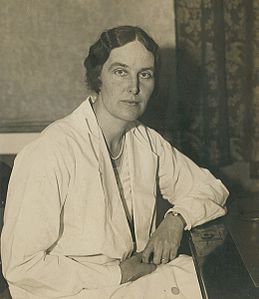 Tove Mohr (1891–1981) lege