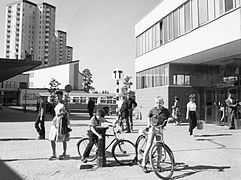 De ingang aan de Farsta torg in 1963