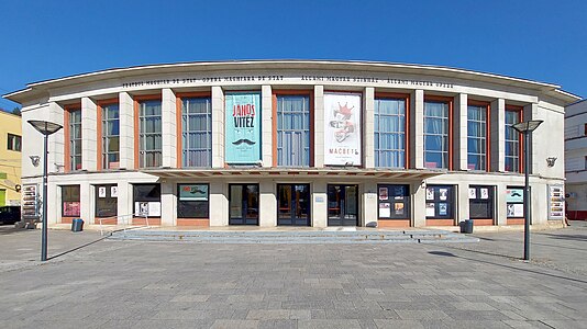 Teatrul Maghiar de Márkus Géza și Spiegel Frigyes (1909-1910), forma curentă de Ioan Paiu și János Sóvágó (1959-1961)[15]