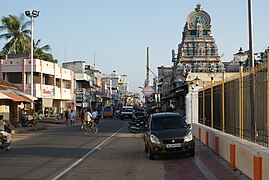 Le Temple d'Ammaiyar, dédié à l'une des plus grandes saintes du Shivaïsme tamoul, organise chaque année le festival de Mangani.