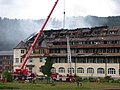 Mobilkran hjælper til ved brandslukning