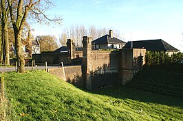 Restanten van de poort