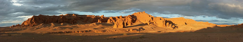 Site des Flaming Cliffs (désert de Gobi).