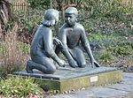 Zeichnende Kinder, 1963, Bronze, Freundschaftsinsel, Potsdam