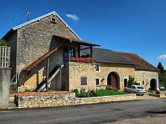 Ferme haut-saônoise typique.