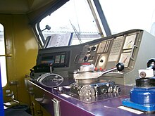 HŽ 6111 cabine.jpg