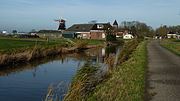 Het dorp gezien over het Westerwijtwerdermaar