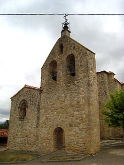 A ilesia de Bozoó, d'estilo romanico