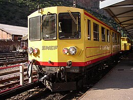 Description de l'image Train jaune Villefranche-de-Conflent.jpg.