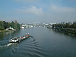 De Maas nabij Maastricht