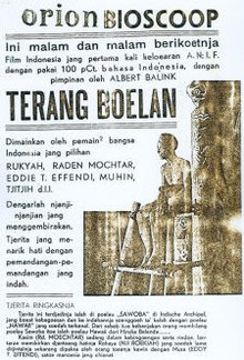 Poster hitam dan putih