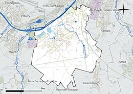 Carte en couleur présentant le réseau hydrographique de la commune