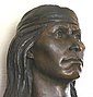 Buste de Cochise, bronze. Betty Butts. Fort Bowie National Historic Site, Arizona, États-Unis, Juillet 2004.