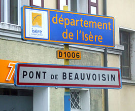 De D1006 bij Le Pont-de-Beauvoisin