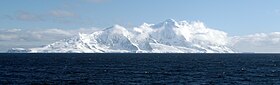 Vue de l'île Smith depuis le sud-est.