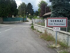 Entrée aux Fourches.