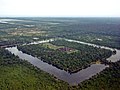 Angkor Wat, environ 1 km2.