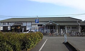 JR蔵本駅