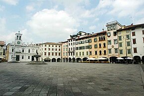 Udine, Piazza San Giacomo