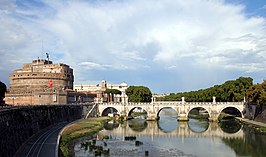 De Engelenbrug over de Tiber in Rome