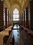 Bibliothèque de l'IMEC, aménagée dans l'ancienne abbatiale.