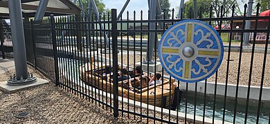 Draken Falls à Adventureland.